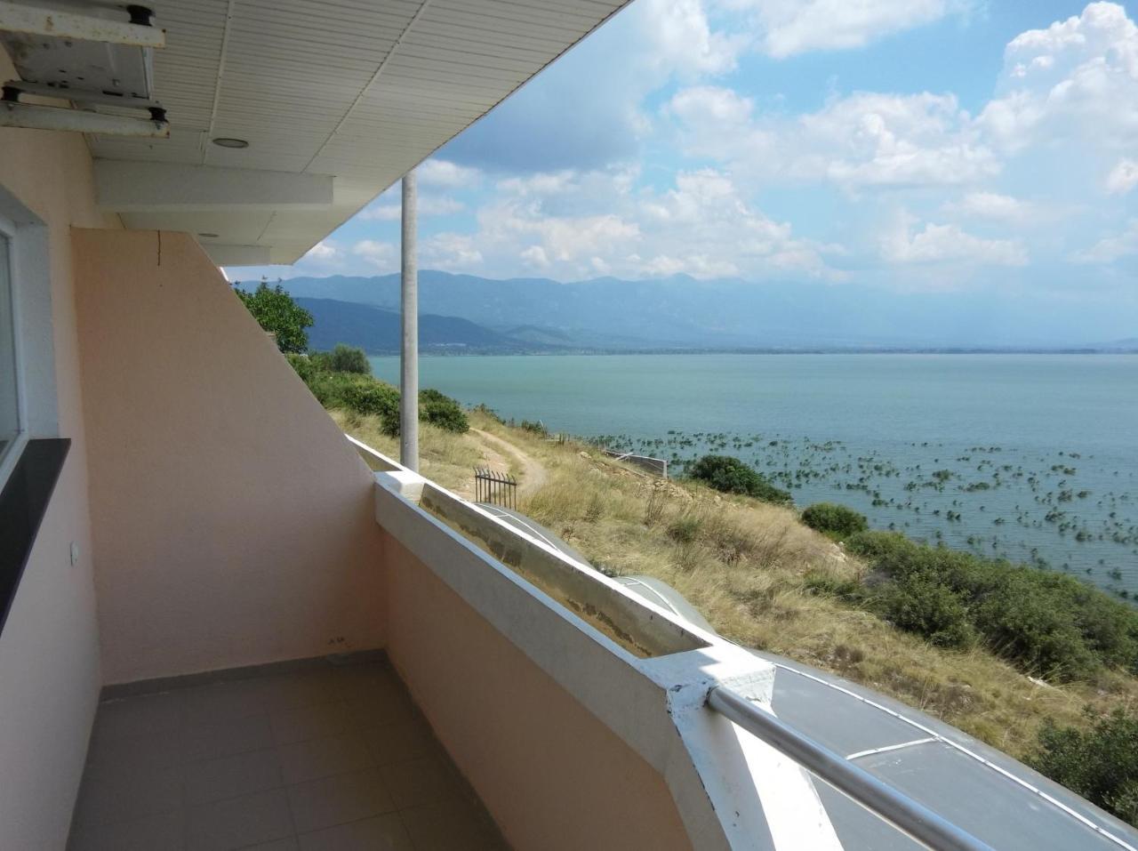 Villa Daniela Apartments Нов-Дойран Экстерьер фото