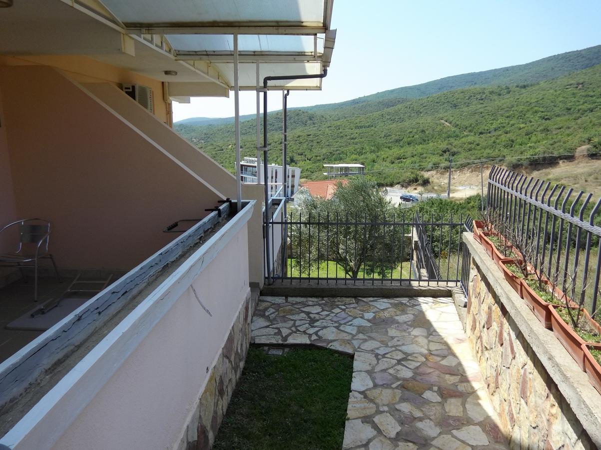 Villa Daniela Apartments Нов-Дойран Экстерьер фото